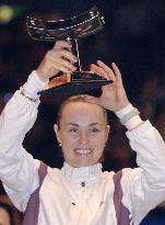 Hingis wins Toray Pan Pacific Open tennis championship